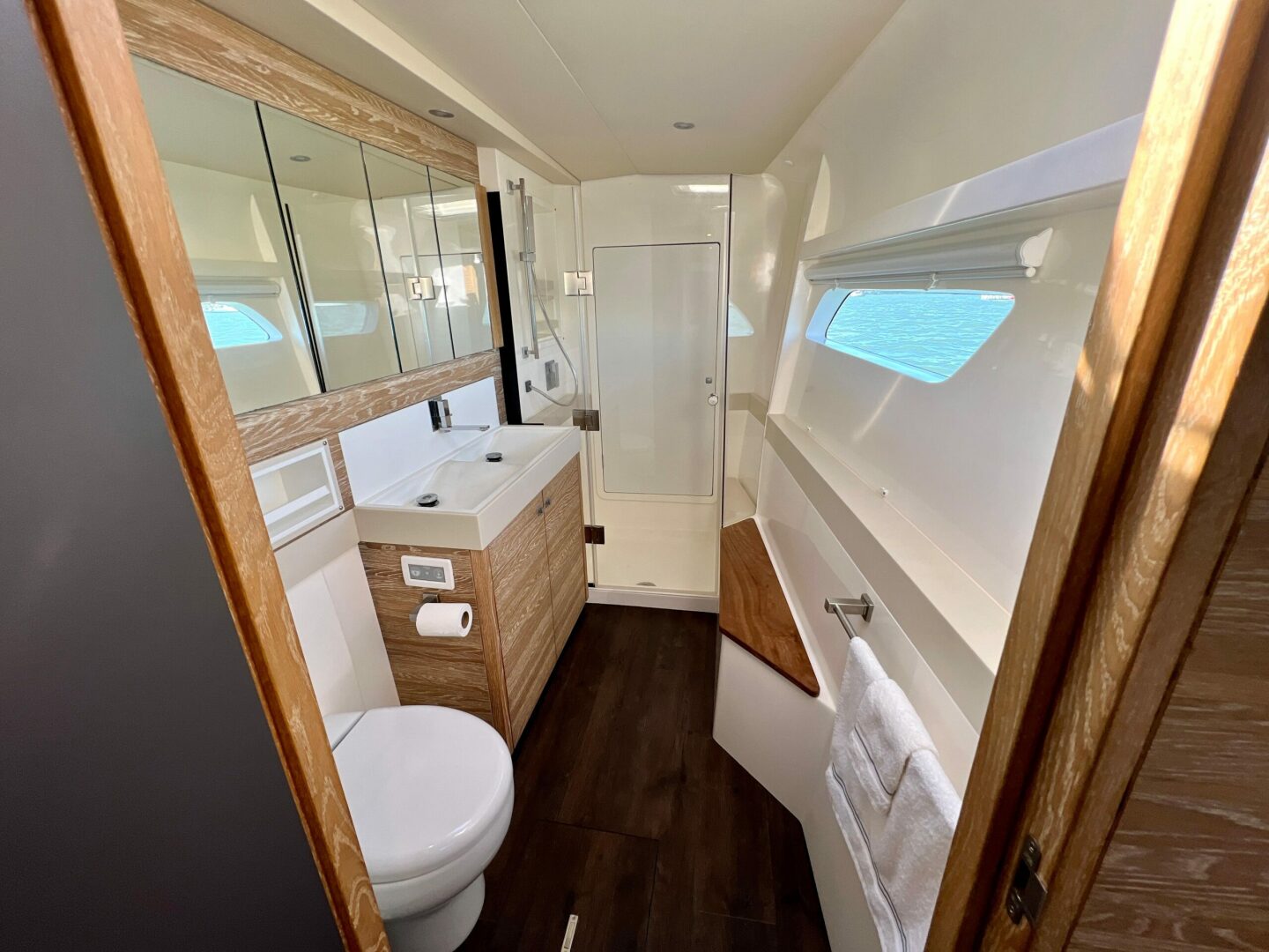 50ft Xquisite Yachts Yacht For Sale
