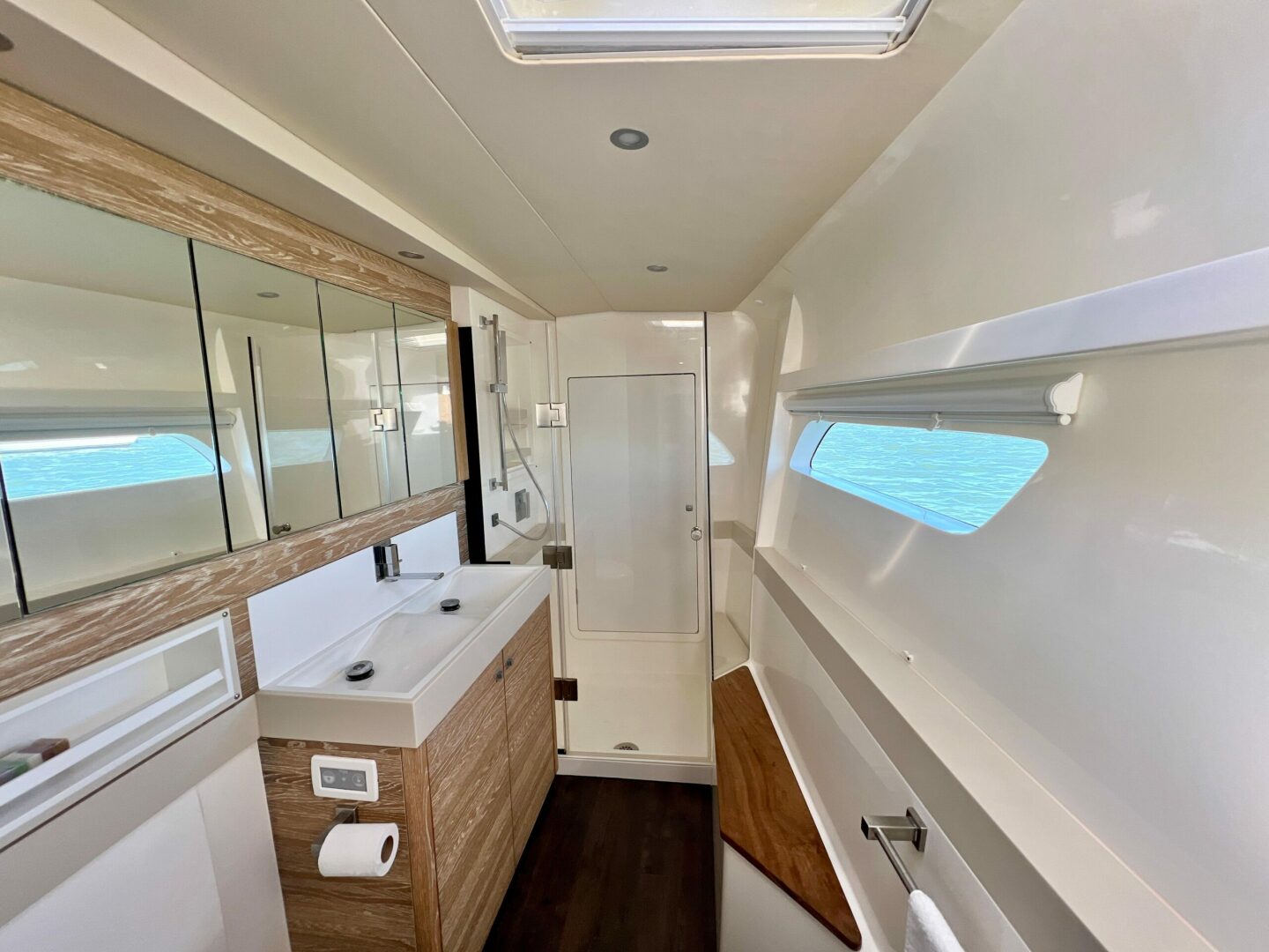 50ft Xquisite Yachts Yacht For Sale