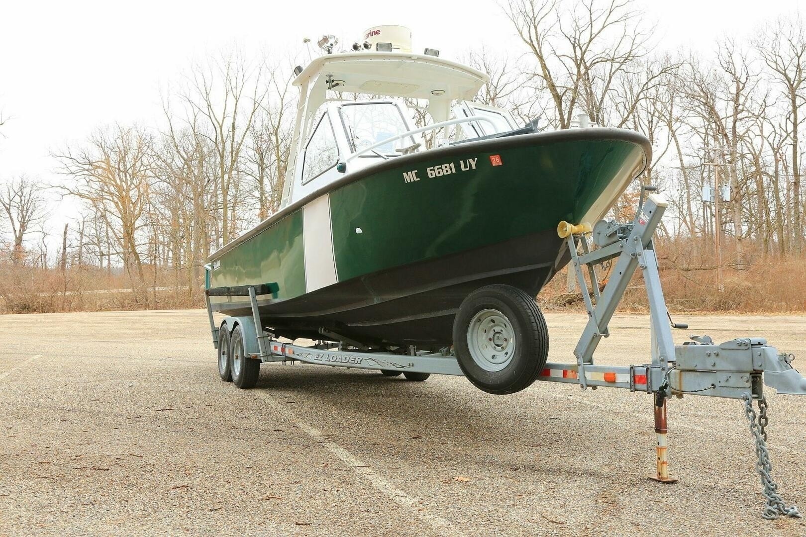 25ft SeaArk Yacht For Sale