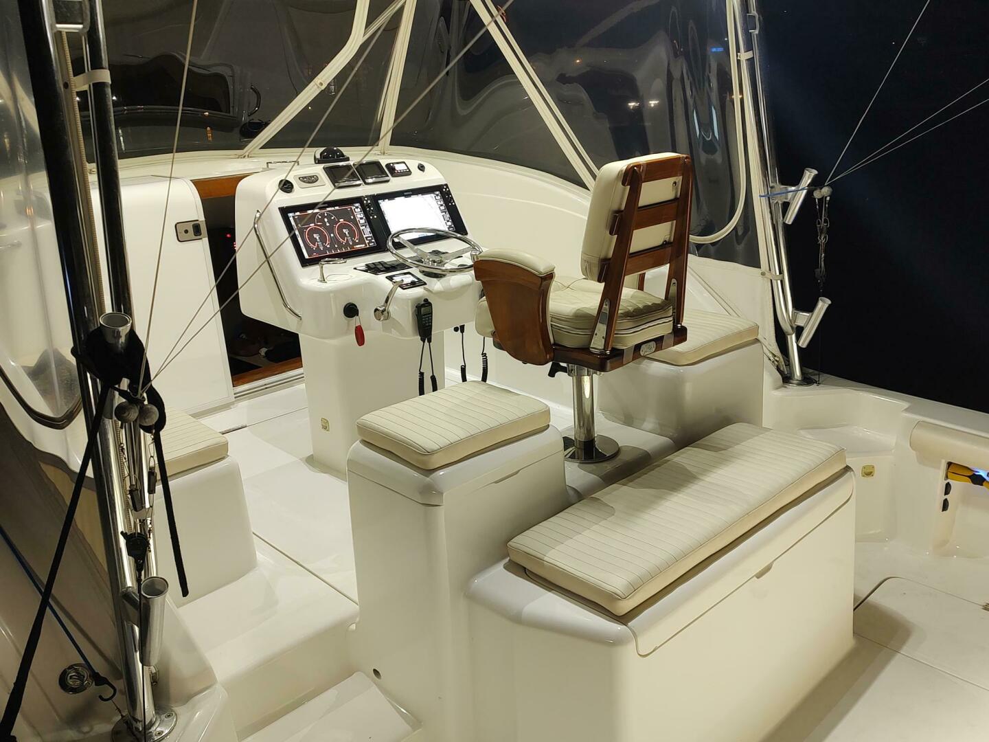 Out Island SeaTek 36 Express — Never Enough - Photo 26