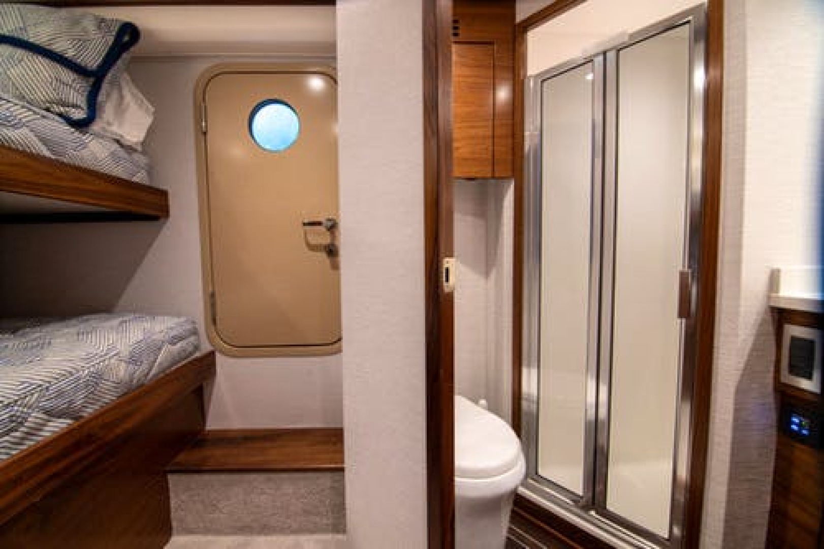 CABALLO GRANDE 68ft Viking Yachts Yacht For Sale