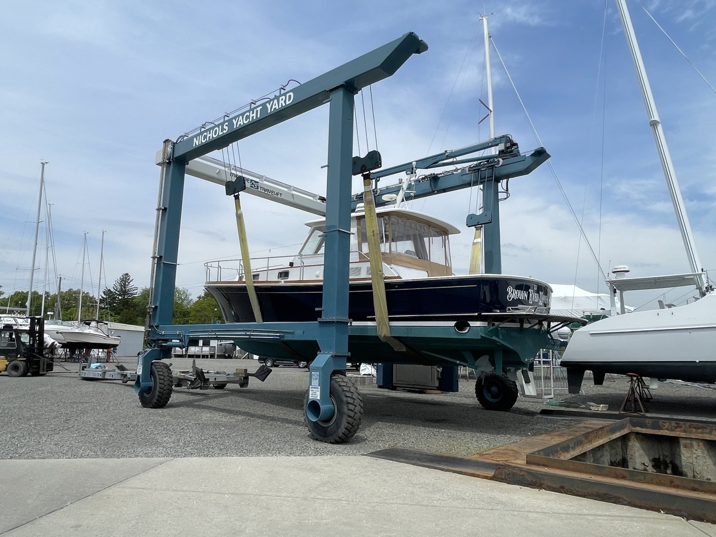 Brown Eyed Women 38ft Grand Banks Yacht For Sale