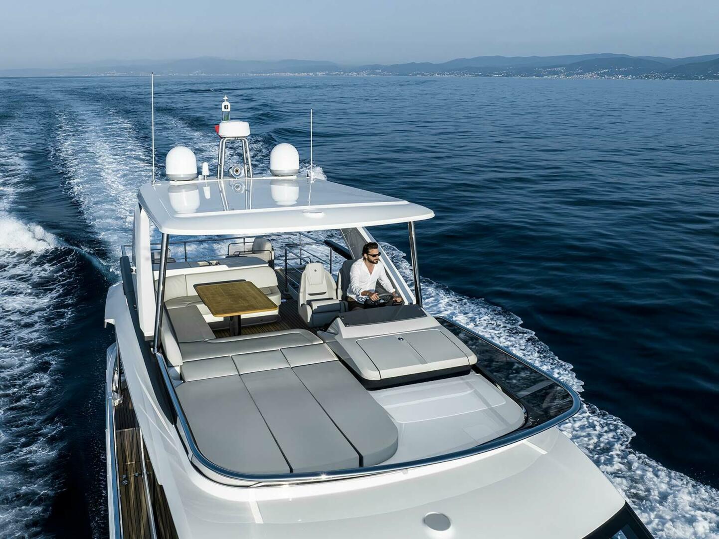 52ft Absolute Yacht For Sale