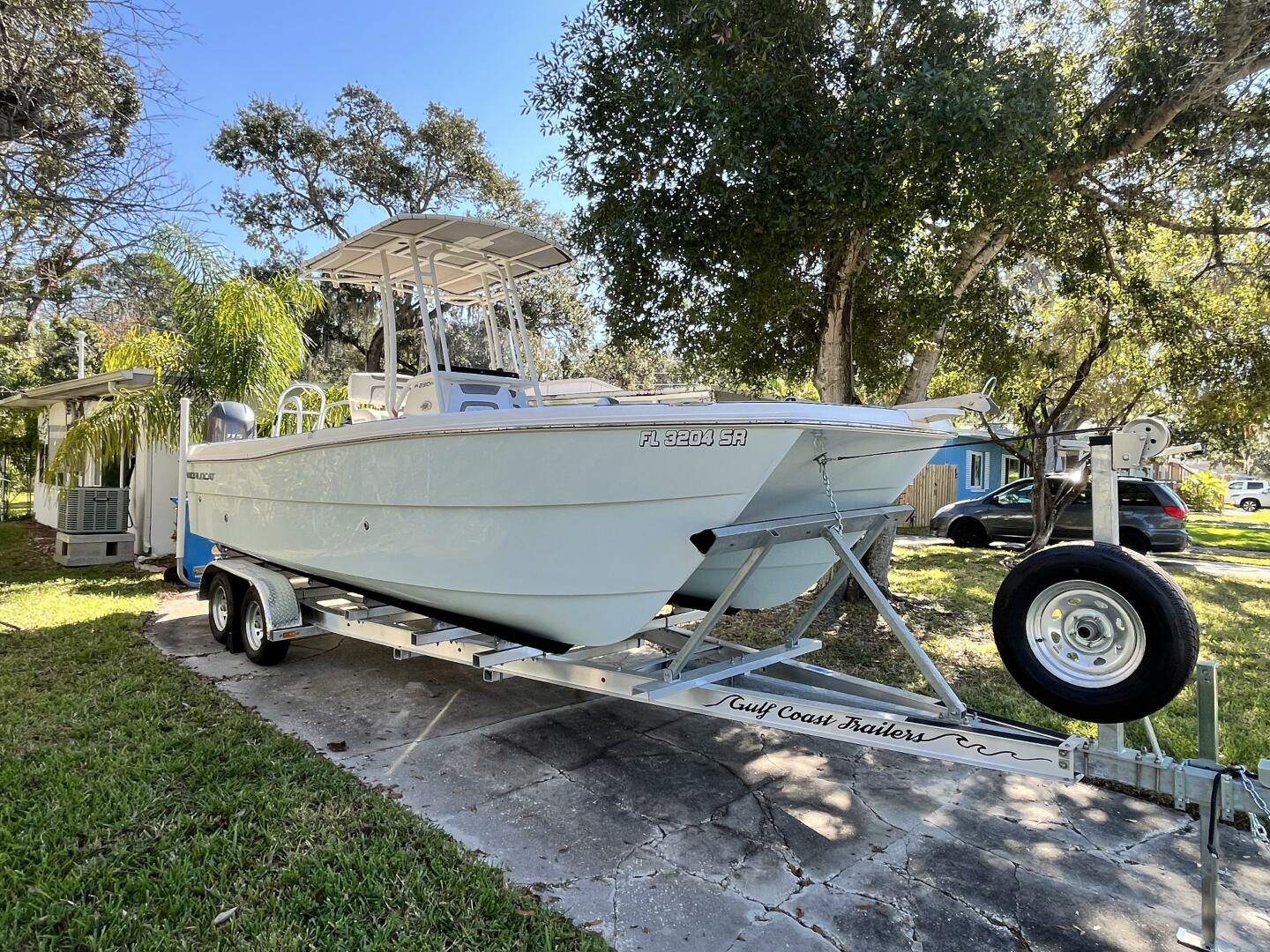 23ft World Cat Yacht For Sale