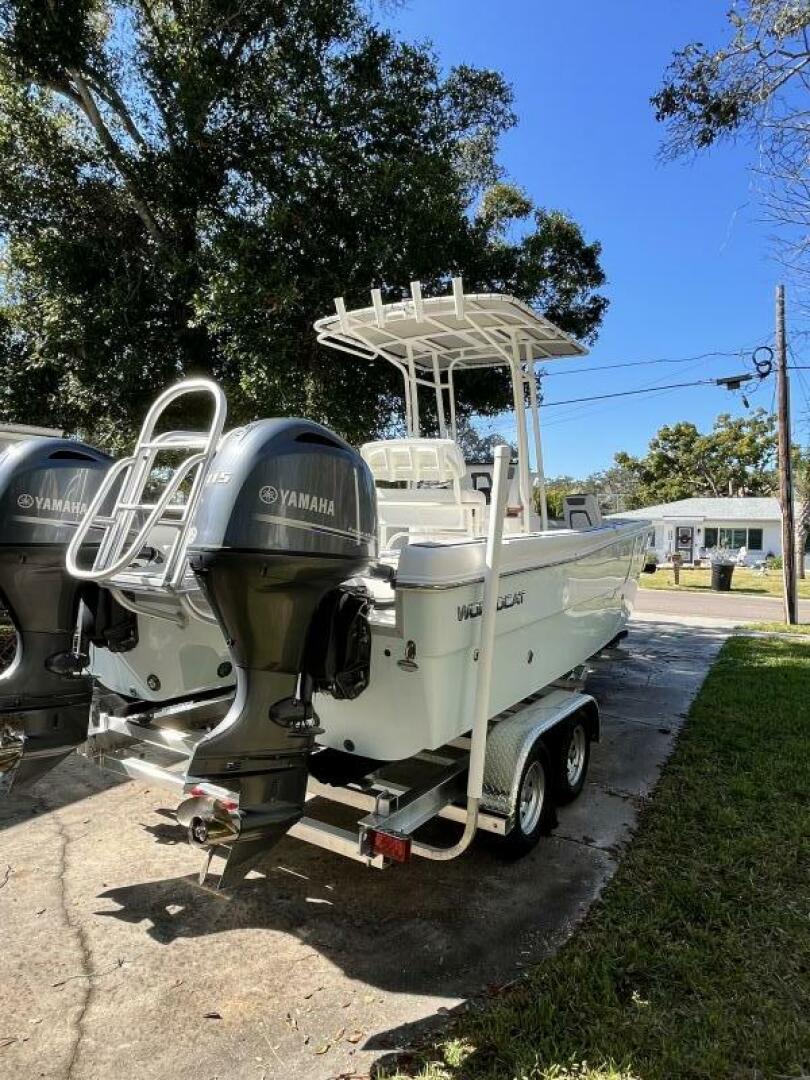 23ft World Cat Yacht For Sale