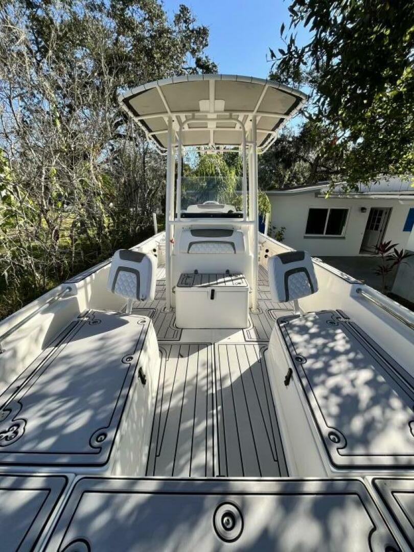 23ft World Cat Yacht For Sale
