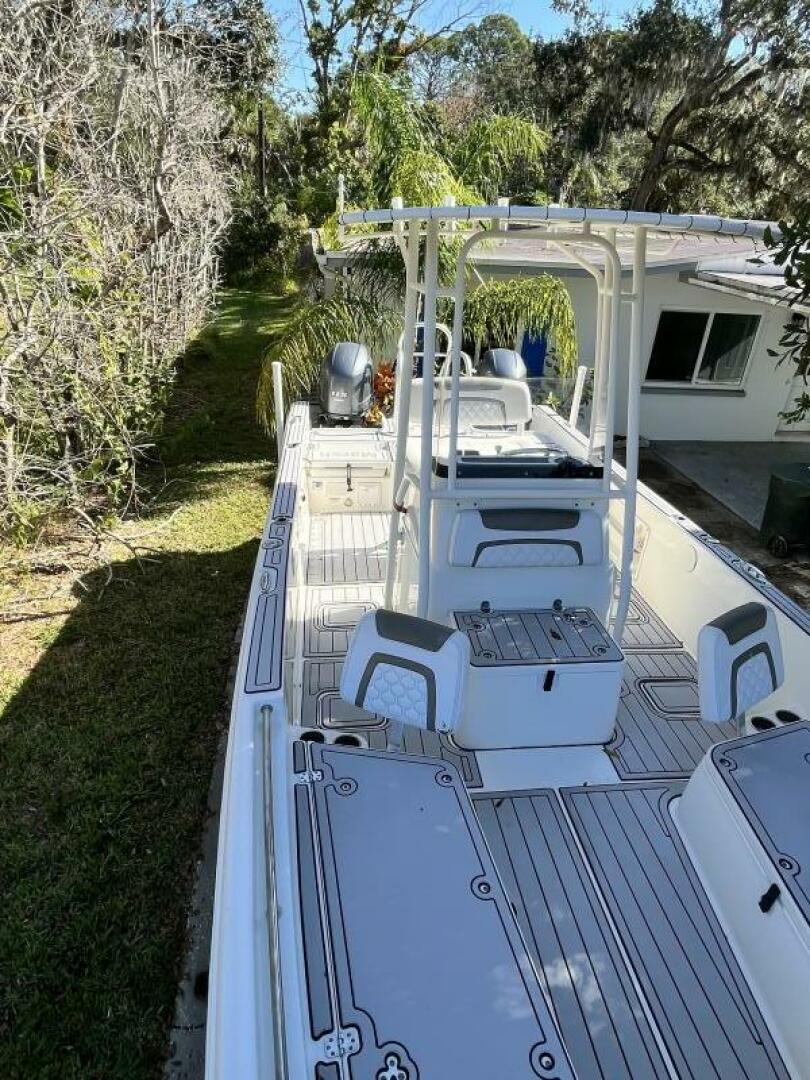 23ft World Cat Yacht For Sale