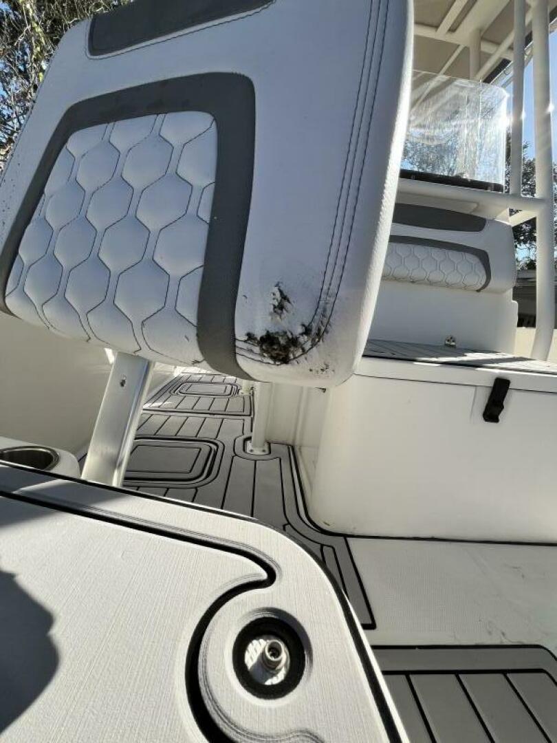 23ft World Cat Yacht For Sale