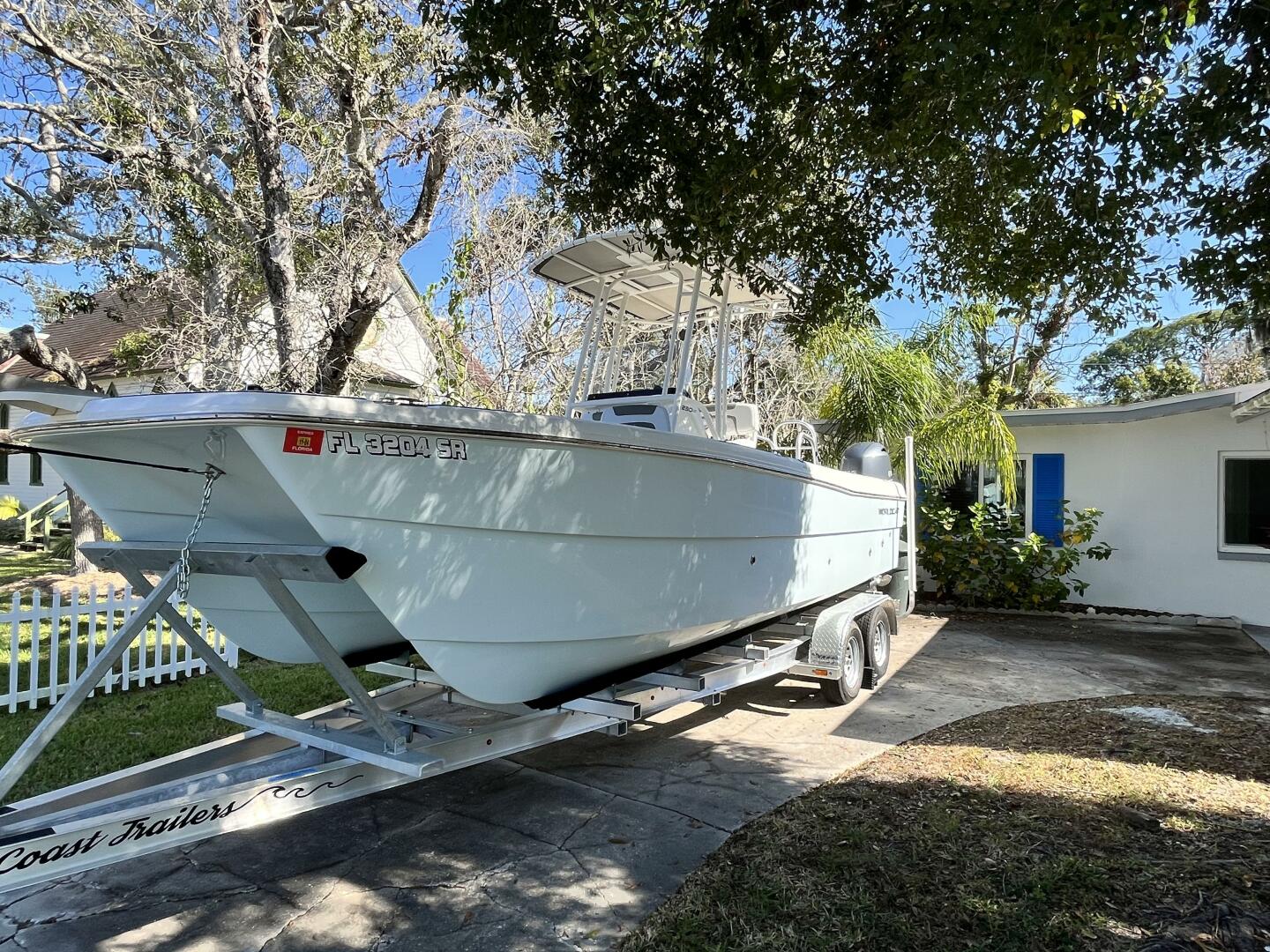 23ft World Cat Yacht For Sale