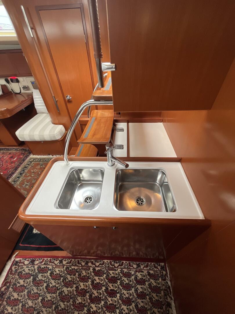 MARENGO 49ft Beneteau Yacht For Sale