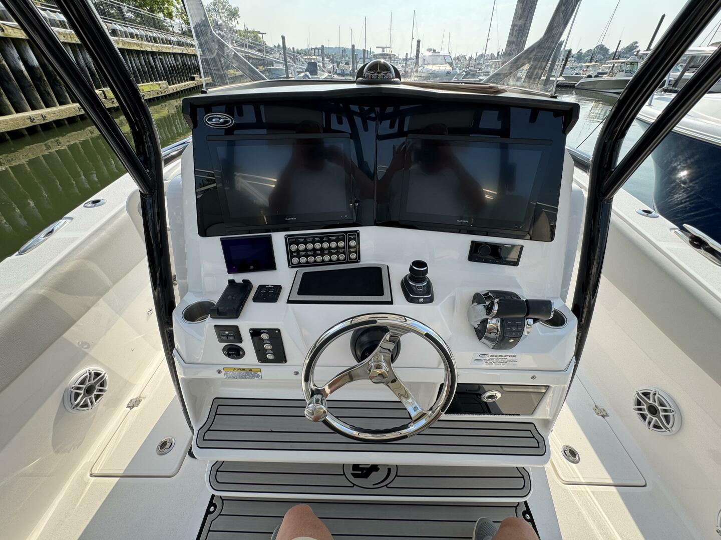 O4 32ft Sea Fox Yacht For Sale
