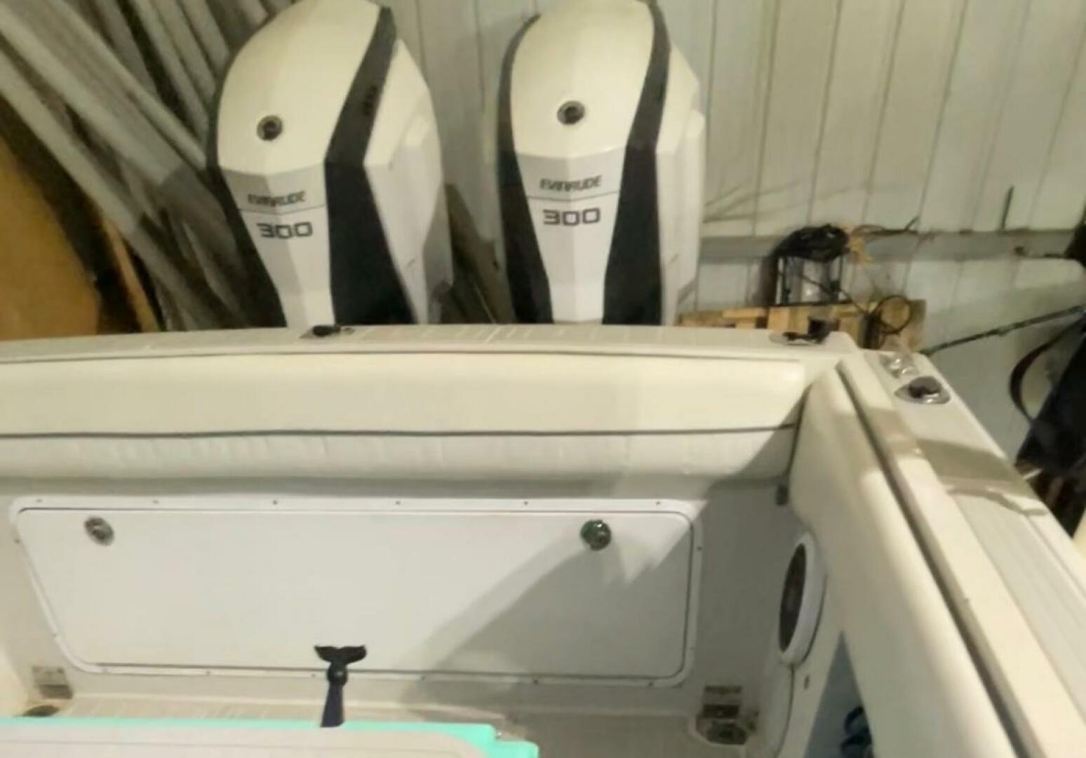 30ft Wellcraft Yacht For Sale