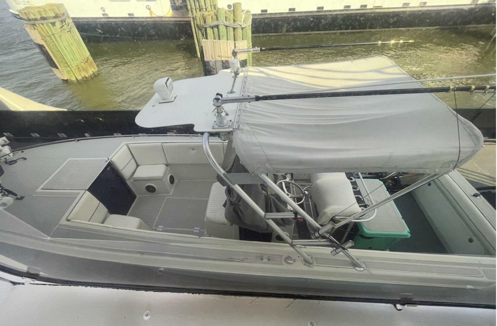 30ft Wellcraft Yacht For Sale