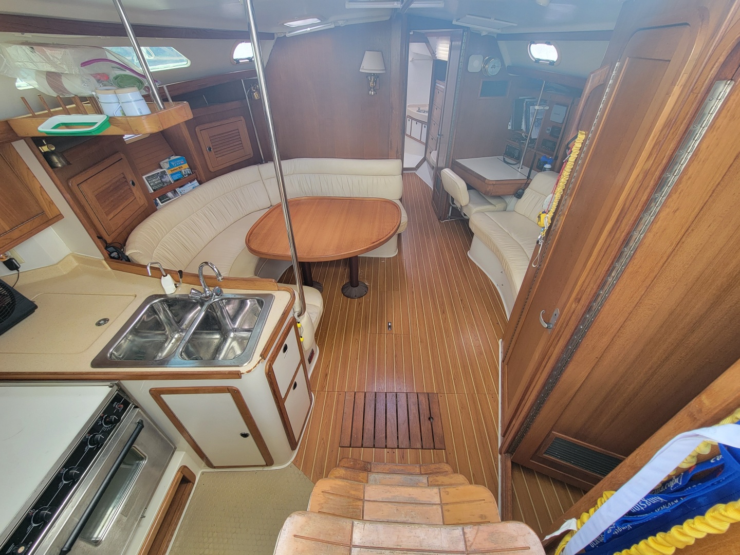 Prairie Wind 42ft Catalina Yacht For Sale