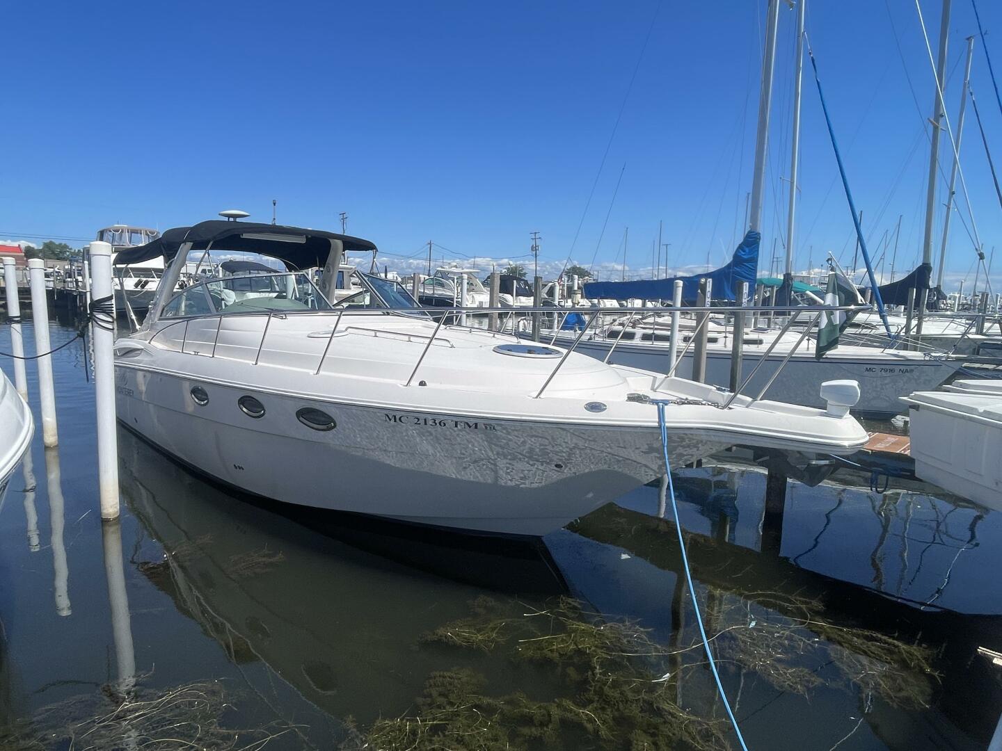 32ft Monterey Yacht For Sale