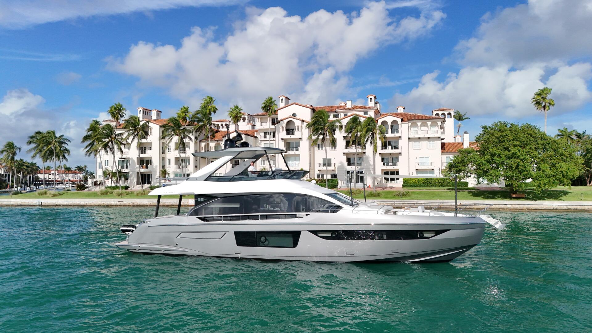 2023 Azimut Astra