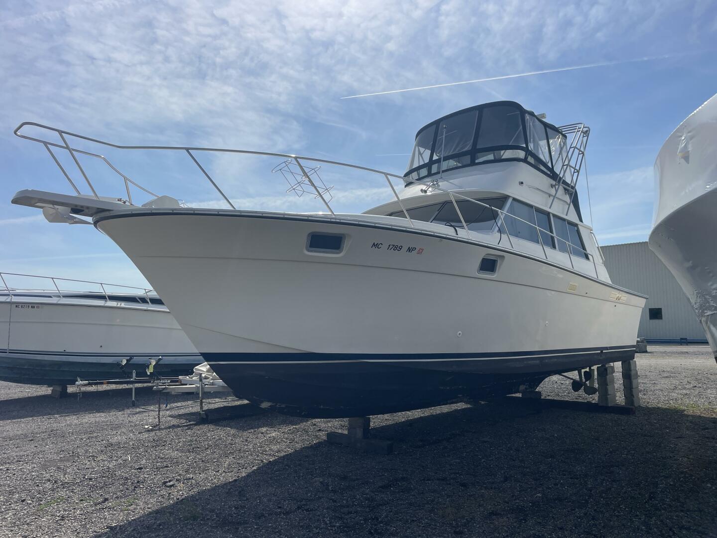 NO NAME 37ft Silverton Yacht For Sale