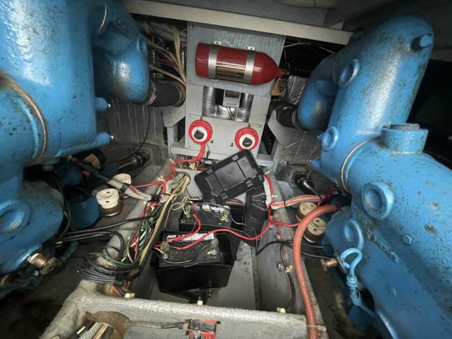 NO NAME 37ft Silverton Yacht For Sale