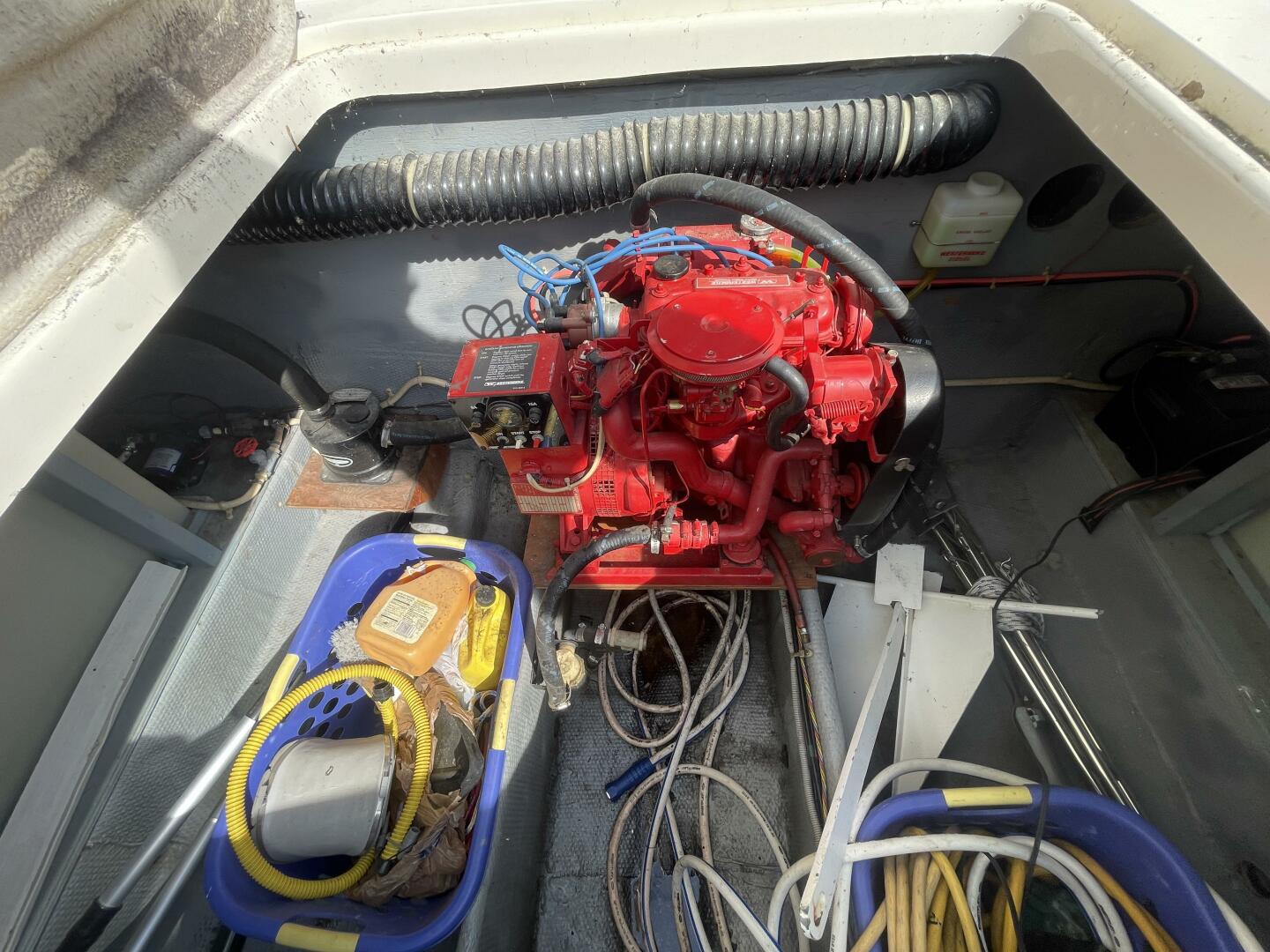 NO NAME 37ft Silverton Yacht For Sale