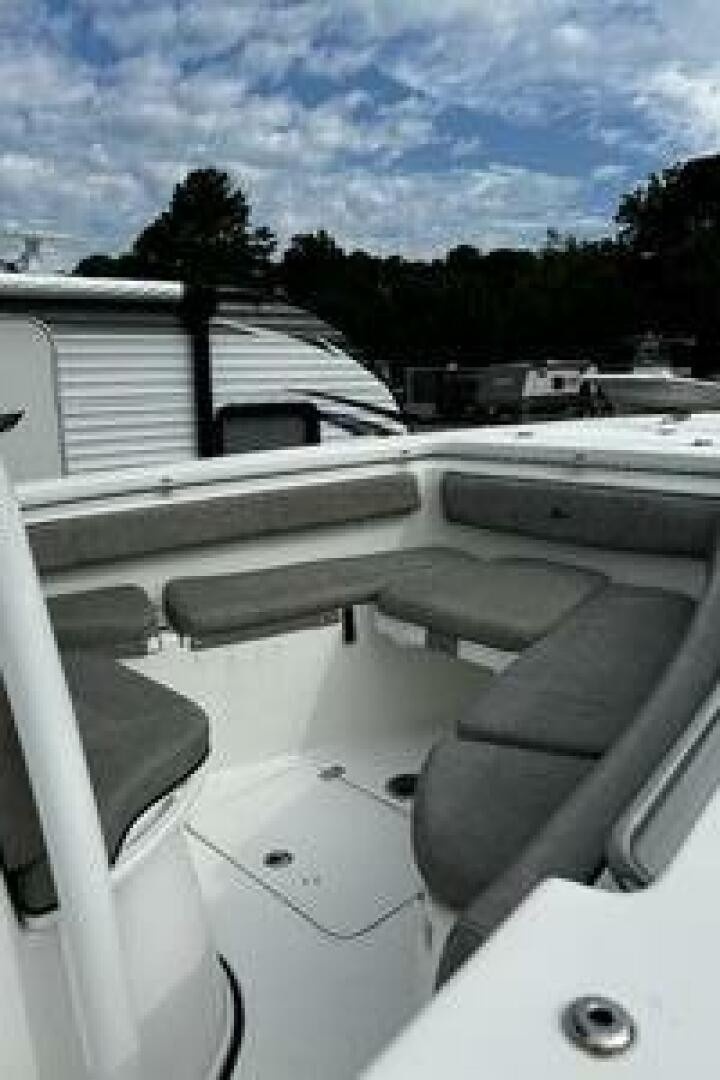 2022 Sea Pro 219 Center Console