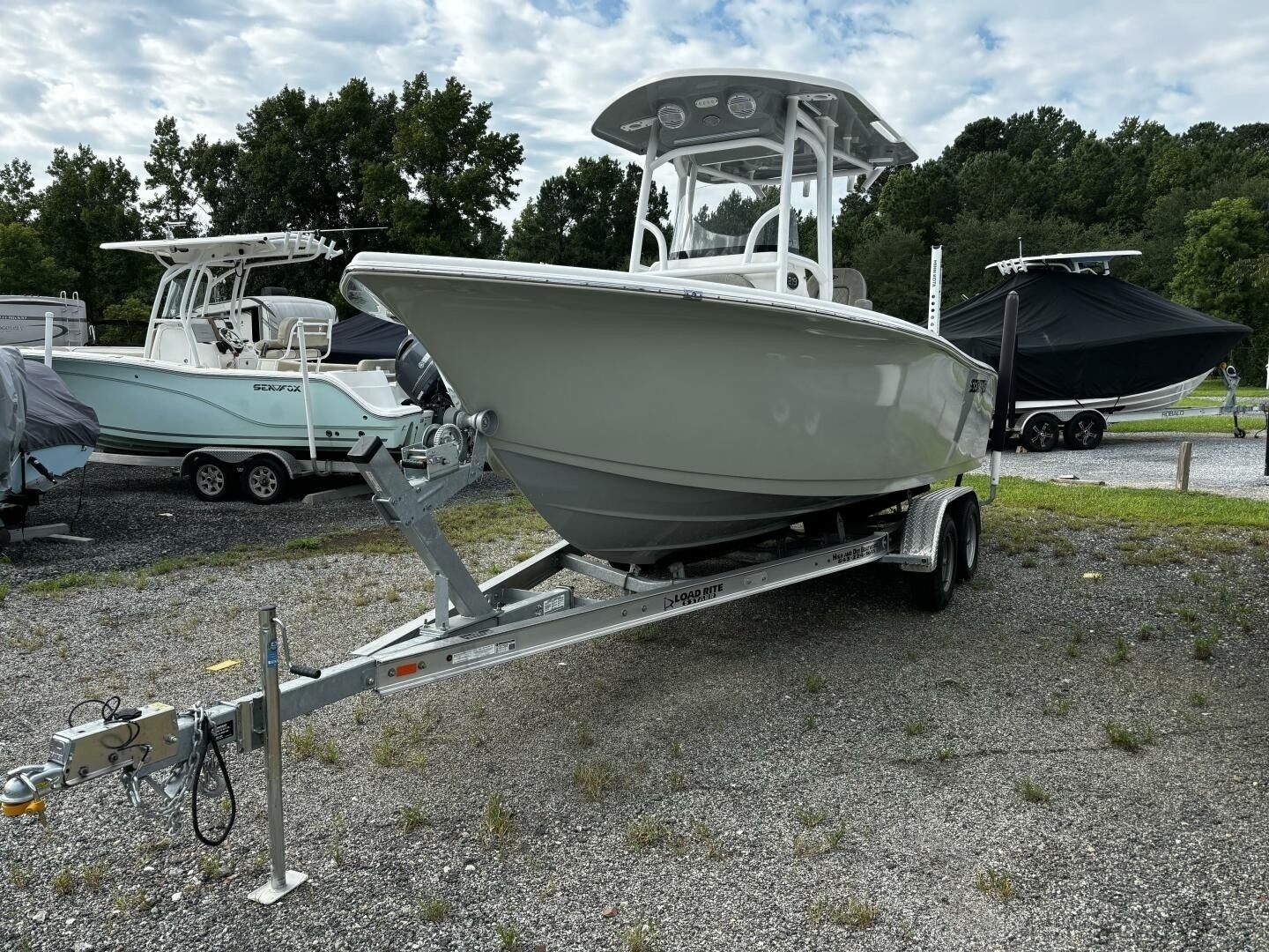 2022 Sea Pro 219 Center Console