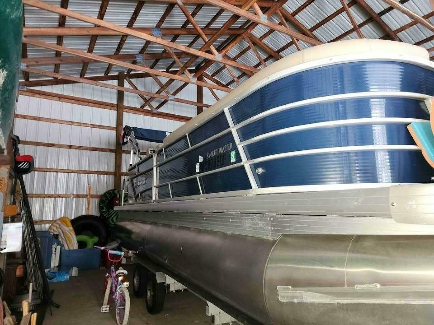 23ft Sweetwater Yacht For Sale