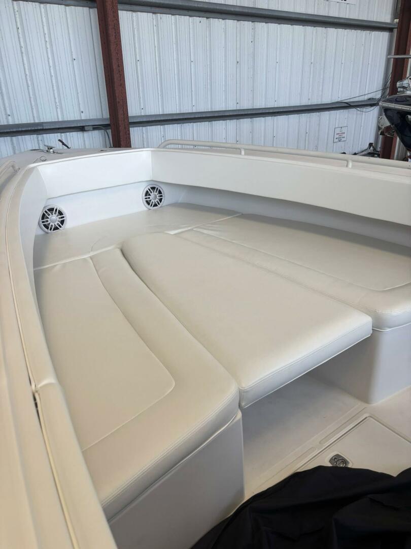 31ft Jupiter Yacht For Sale