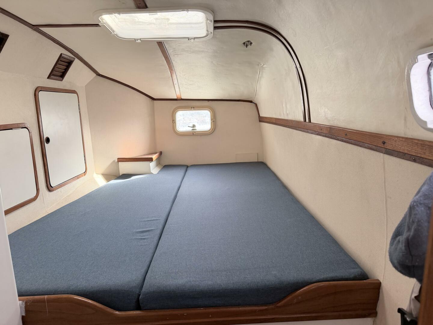 Ali Kat 35ft Wildcat Yacht For Sale