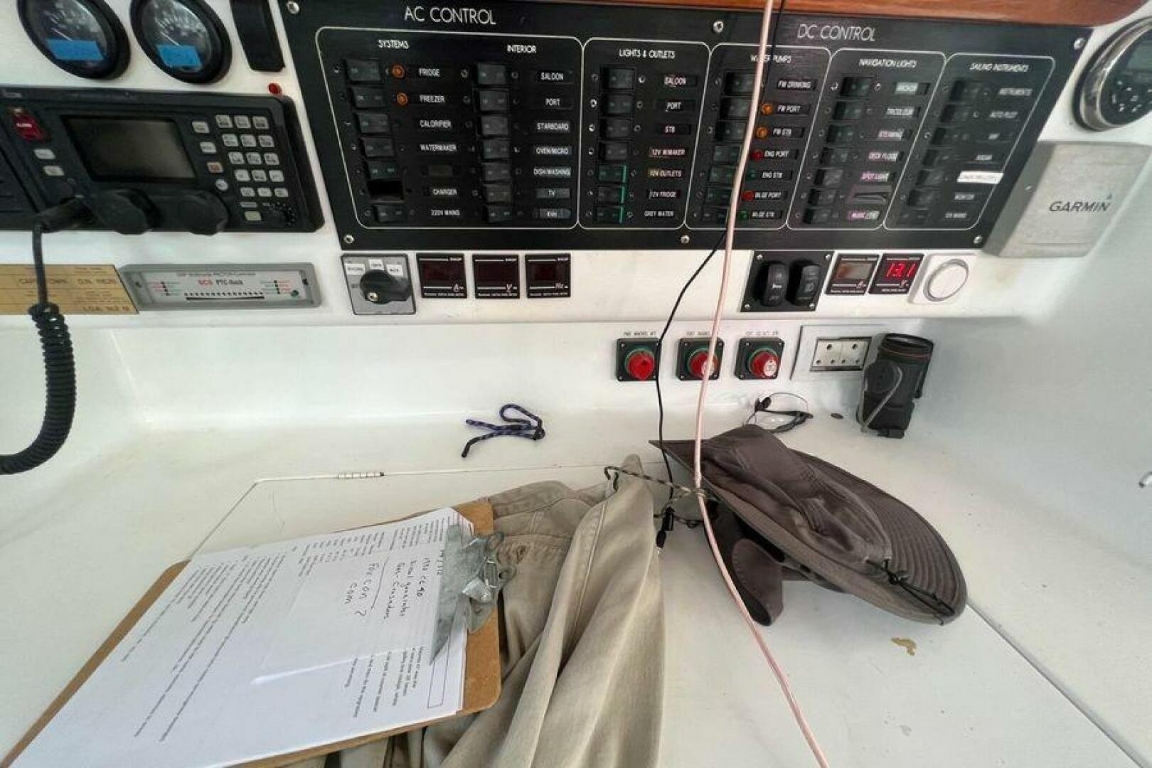 Chasing The Dream 47ft Voyage Yachts Yacht For Sale Chasing The Dream 47ft Voyage Yachts Yacht For Sale