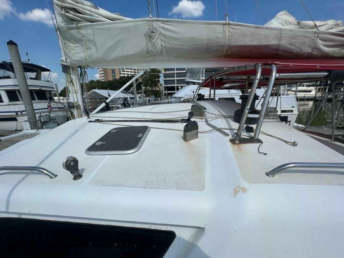 Chasing The Dream 47ft Voyage Yachts Yacht For Sale