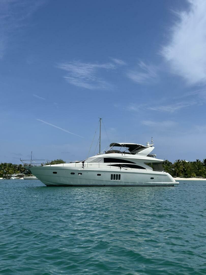 Picture of UNIQ III Princess 67' 67 Flybridge  - 5523493 