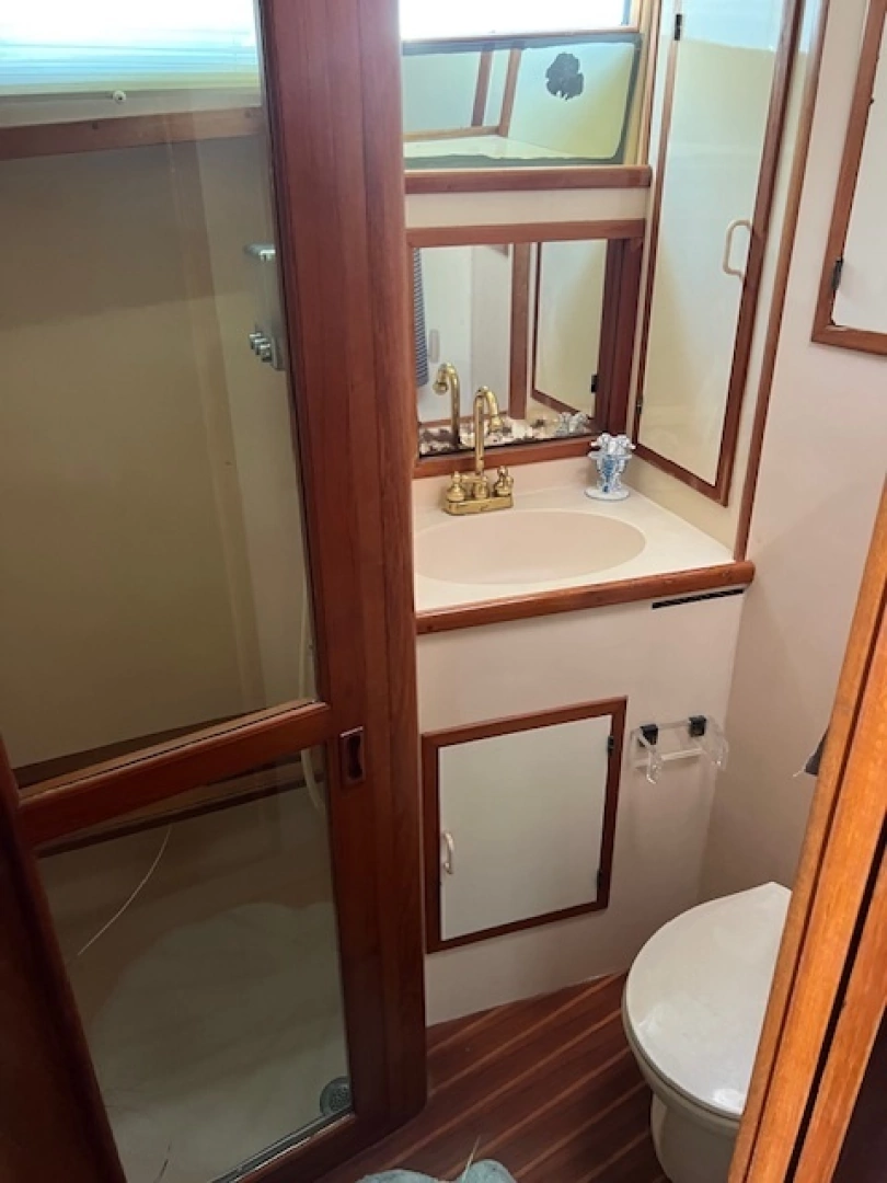 Mikelson 58 EXTENDED Yacht For Sale