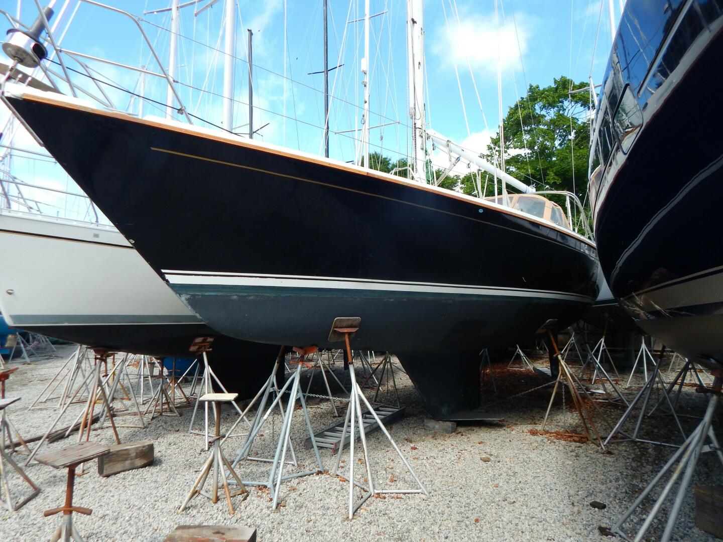 Cooneymus 38ft Ericson Yacht For Sale