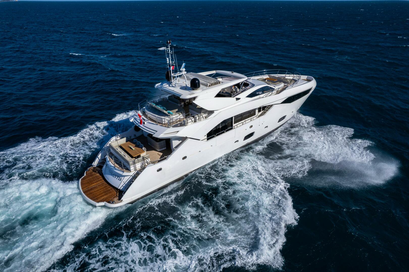 LADY VOLANTIS 115ft Sunseeker Yacht For Sale