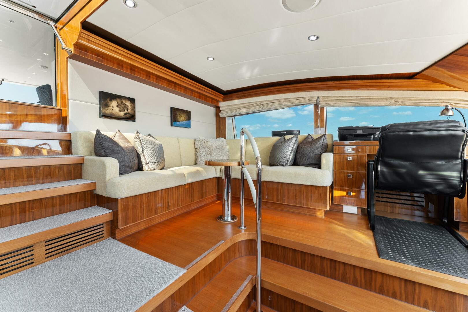 Mesmerize 125ft Hargrave Yacht For Sale