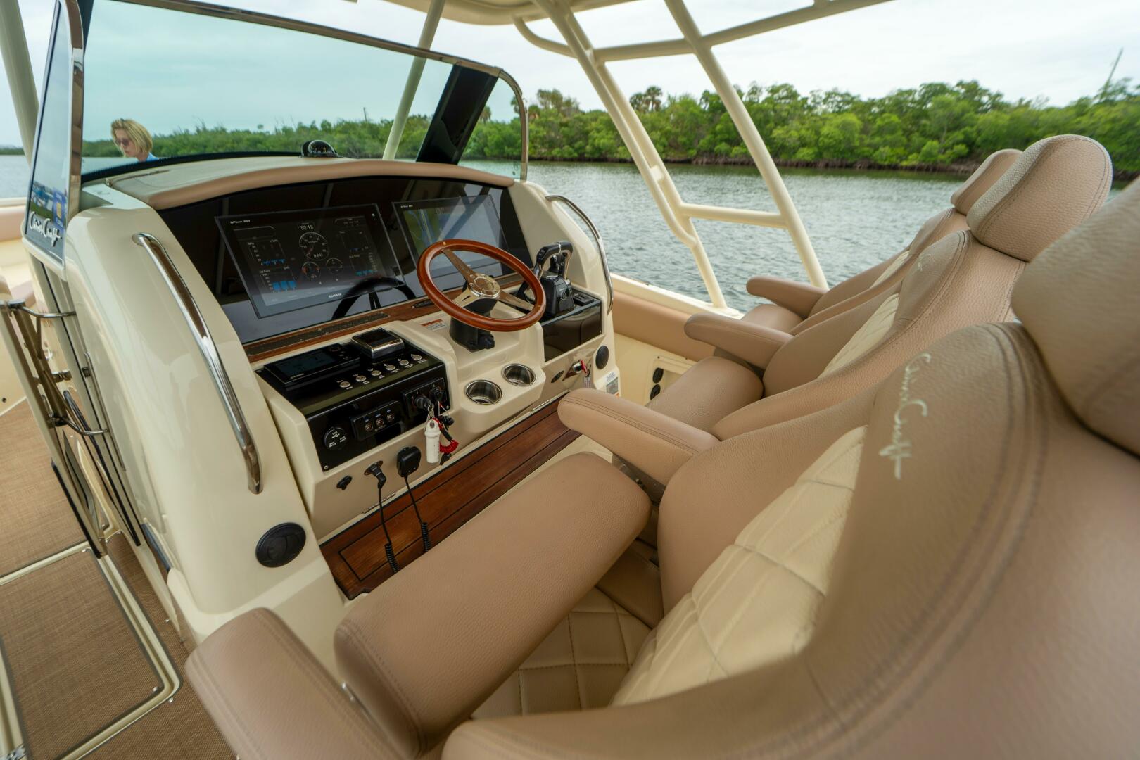 LADY LIBERTY 34ft Chris Craft Yacht For Sale