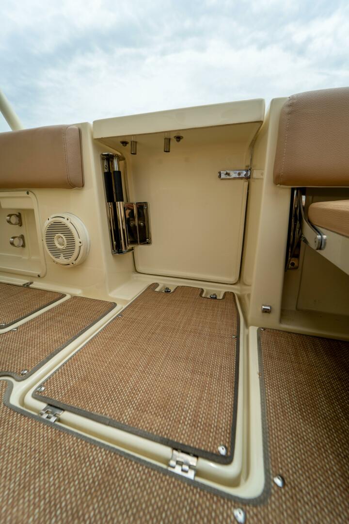 LADY LIBERTY 34ft Chris Craft Yacht For Sale