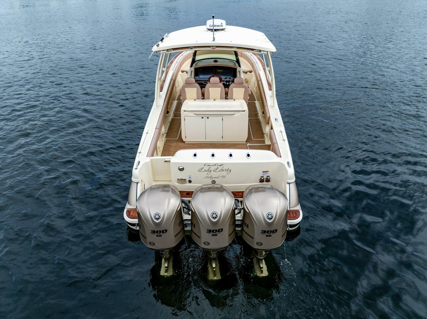 LADY LIBERTY 34ft Chris Craft Yacht For Sale