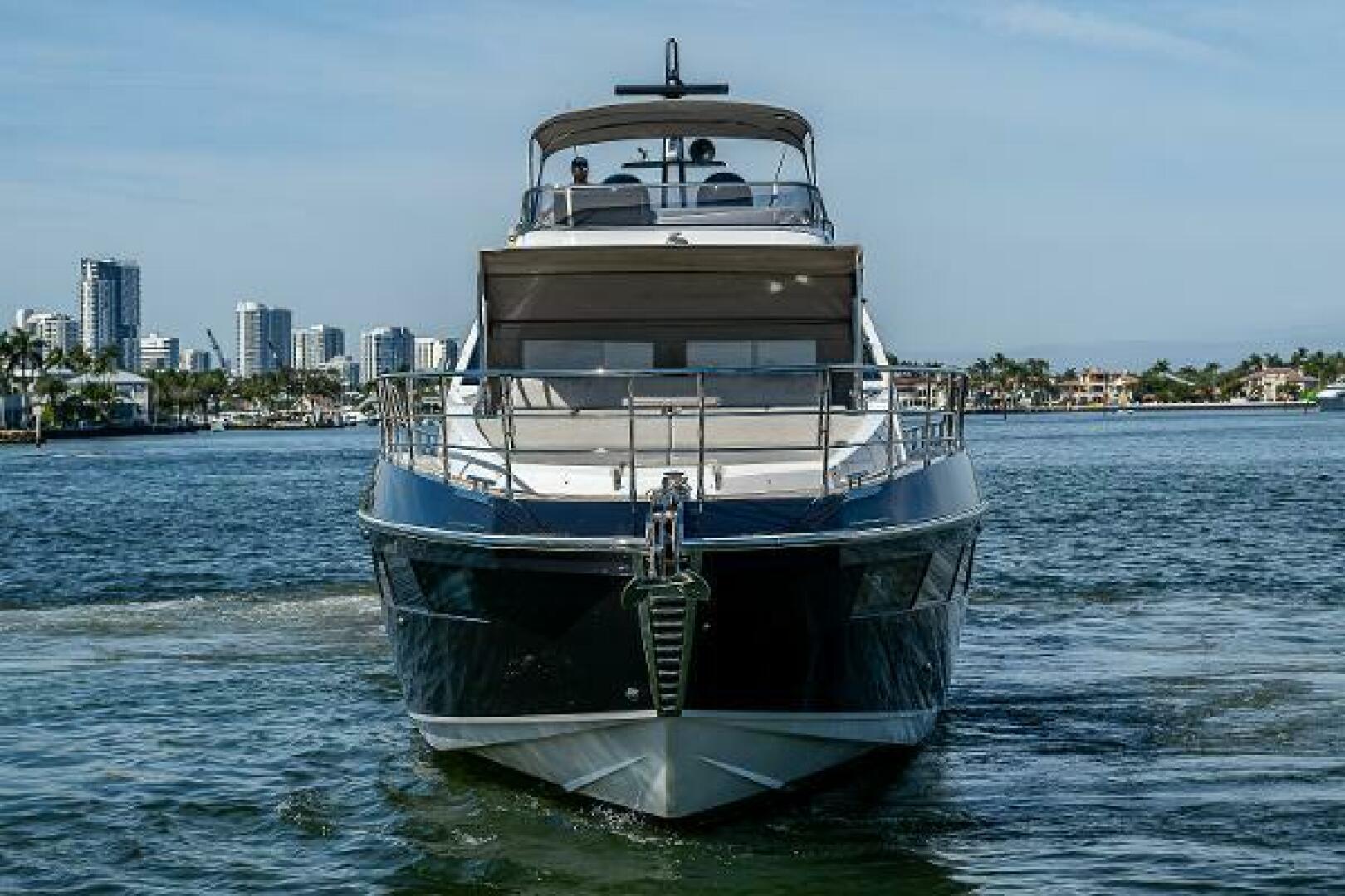 2019 Azimut s7