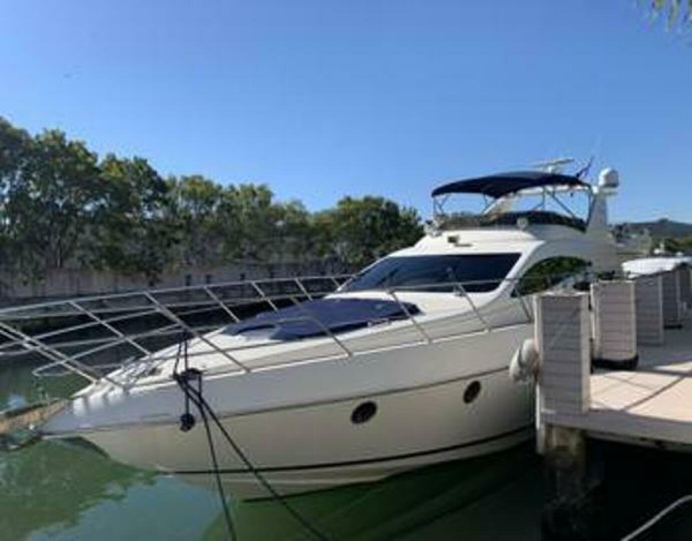 2006 Azimut 62