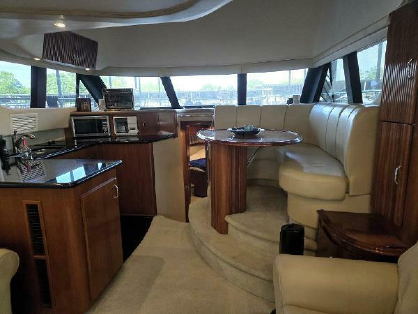 2004 Carver 460 voyager