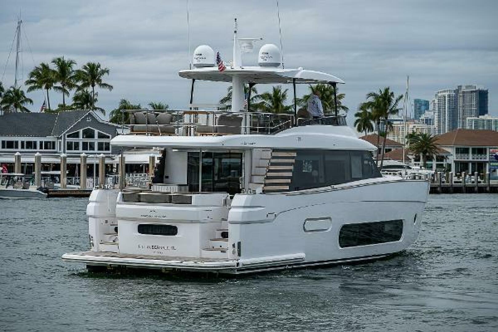 2024 Azimut magellano 66