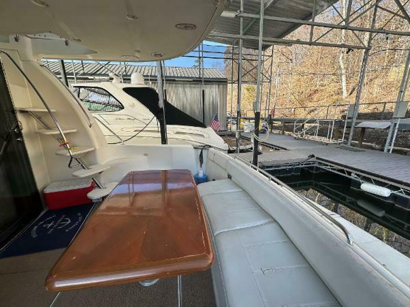 2005 Carver 56 voyager
