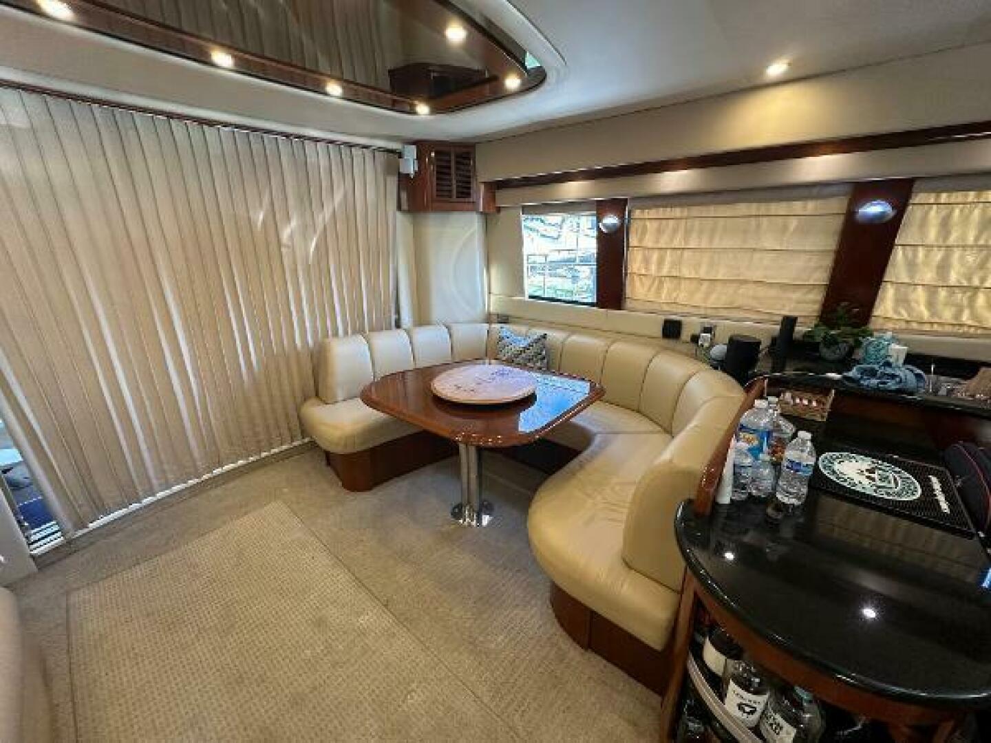 2005 Carver 56 voyager