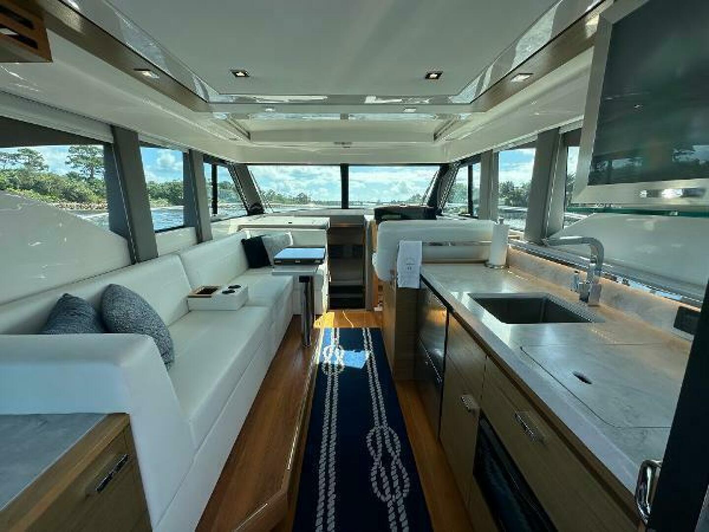 2022 Tiara c39 coupe