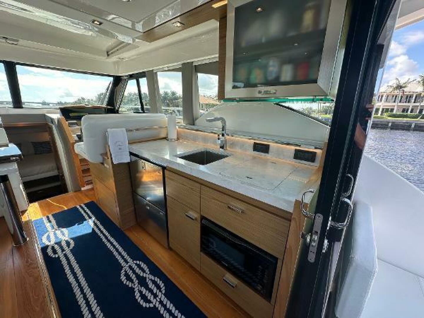 2022 Tiara c39 coupe