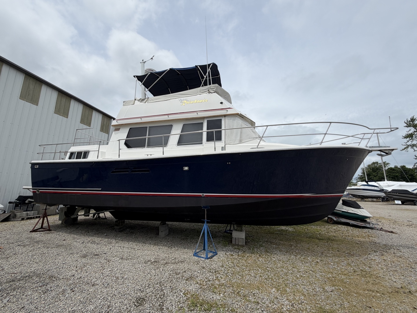 Sabre 36 Fast Trawler — Raindance