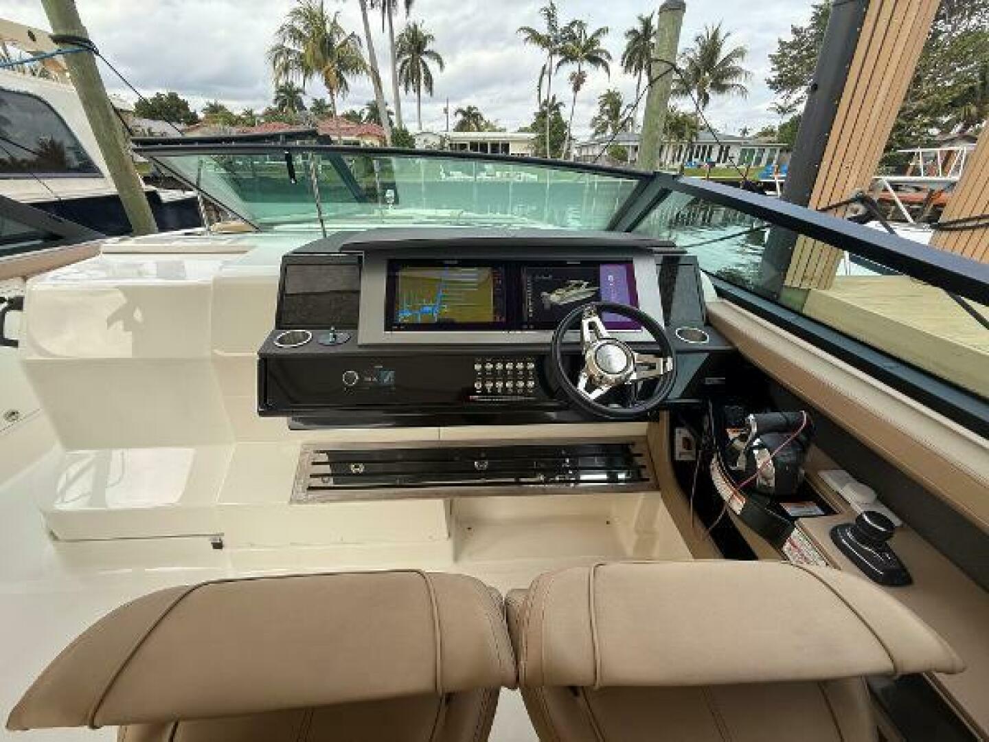 2019 Sea Ray slx 400 ob