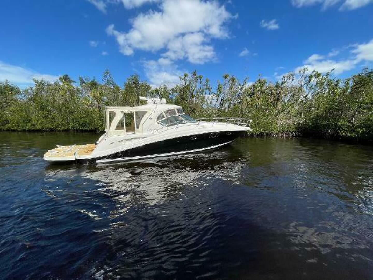 2008 Sea Ray 44 sundancer