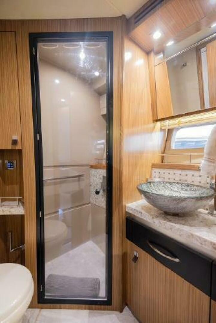 2017 Sea Ray l590 fly